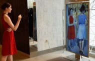 “Умные” зеркала помогут виртуально подбирать одежду
